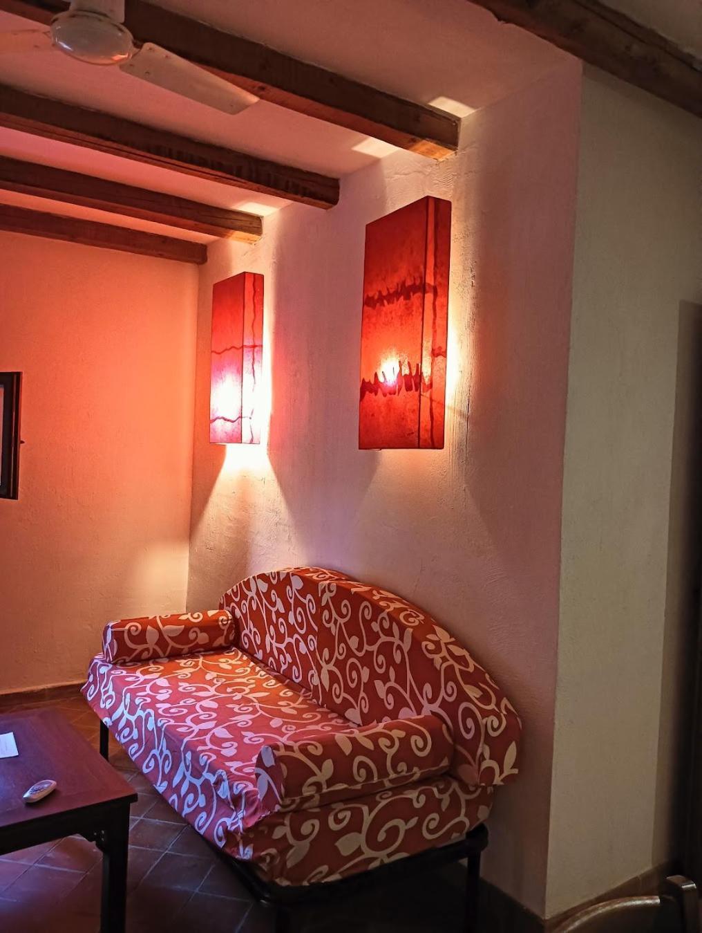 Il Casale Il Sole E La Margherita Campofelice Di Roccella Buitenkant foto