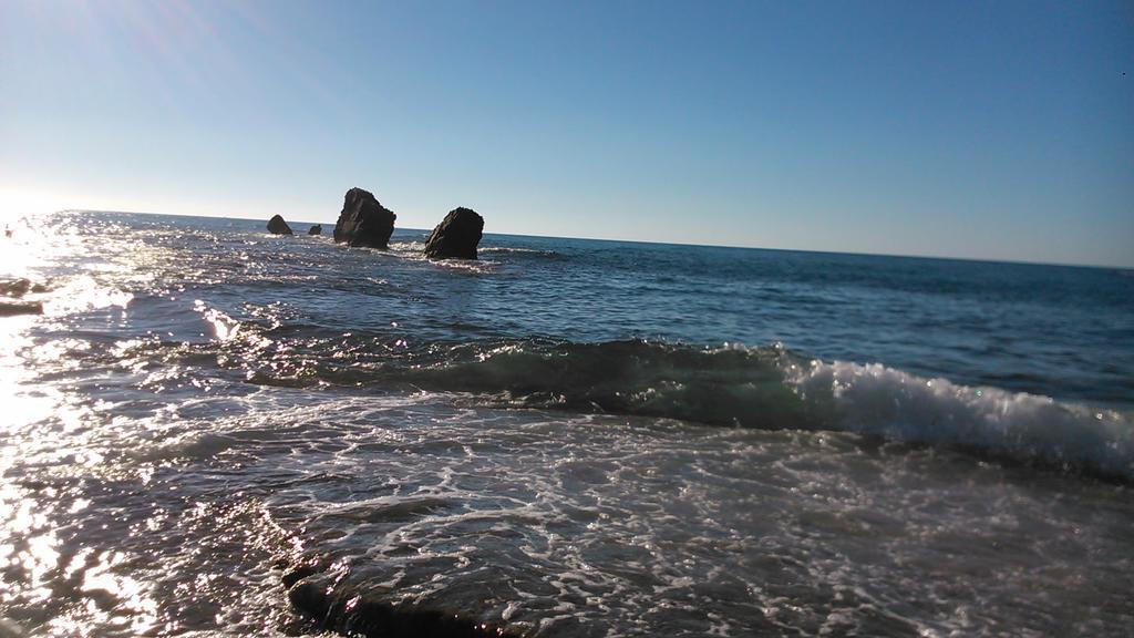 Il Casale Il Sole E La Margherita Campofelice Di Roccella Buitenkant foto